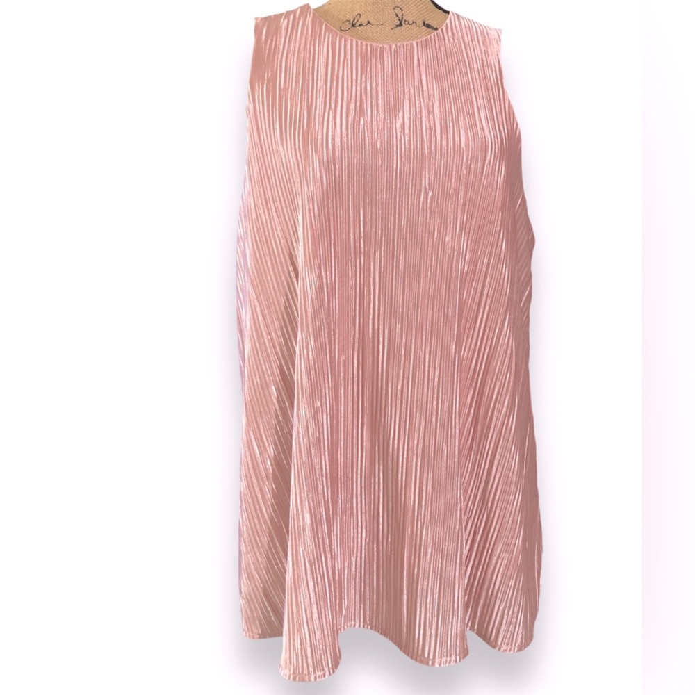 A New Day Satin Looking Pretty Dusty Mauve Sleeveless Tunic!!